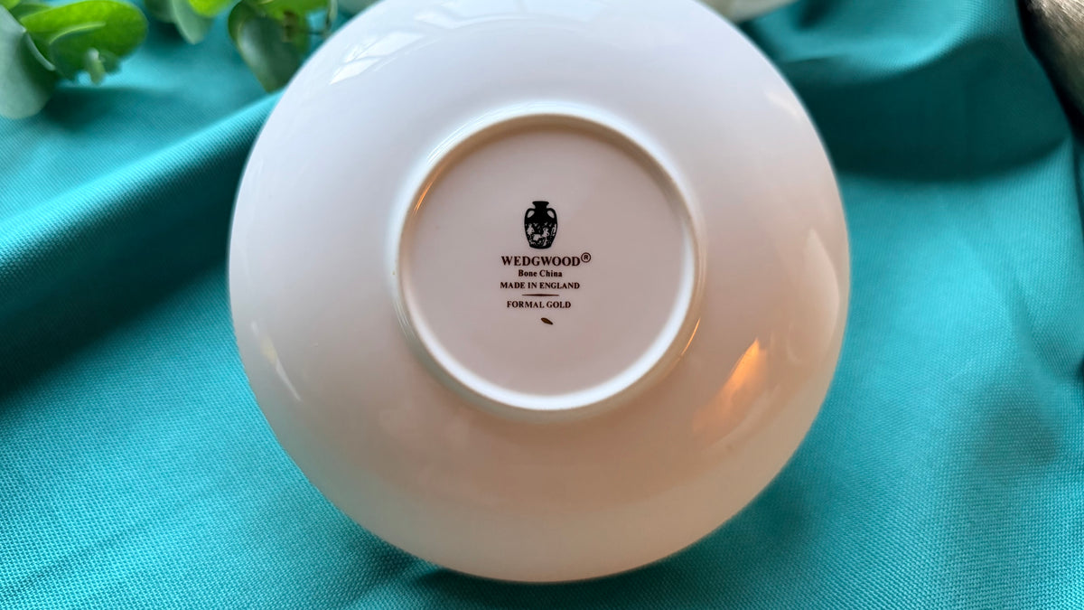 Wedgwood Formal Gold | English Bone China