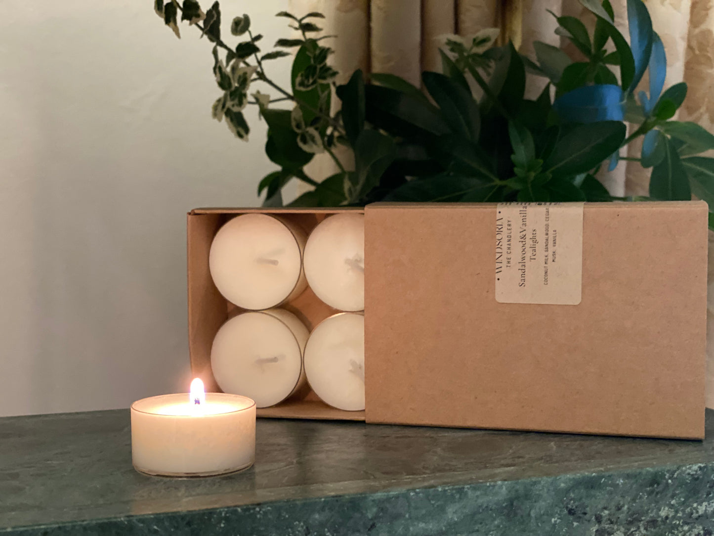 Sandalwood & Vanilla soy wax tealights