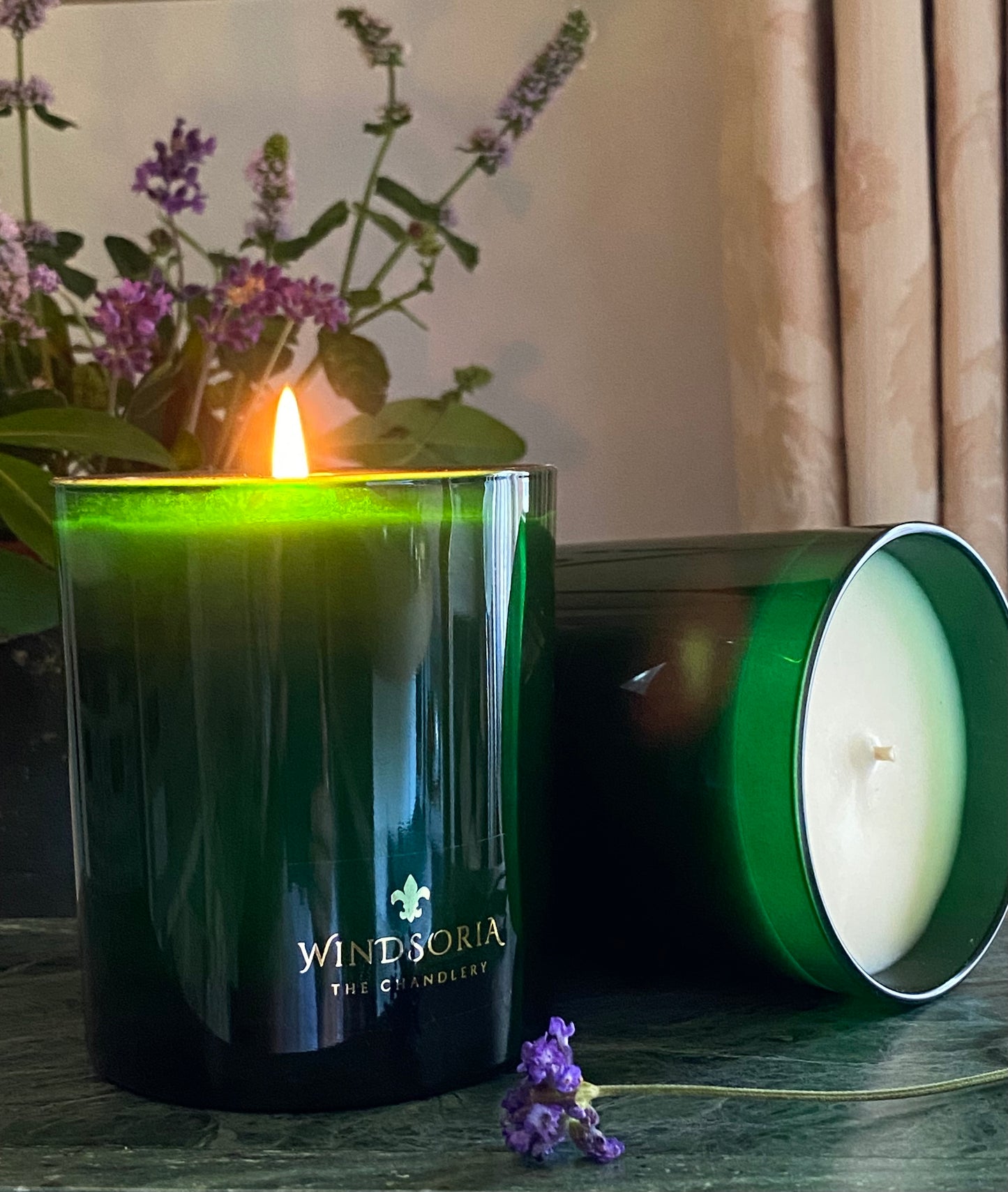 Chemical free home fragrance. .Home Fragrances. Non toxic room sprays. Sustainable home scents. Phthalate free candles. Eco Friendly Home Fragrances. Visitng Windsor candle making workshops. Private candle making workshop. Home based candle making workshop. Visitng Windsor candle making workshops. Private Candle Making Workshops at your Home. Home based Candle making workshops. Candle making courses, workshops in Berkshire. Home fragrance workshops Windsor, Berkshire. Essential oil diffusers. Natural home f