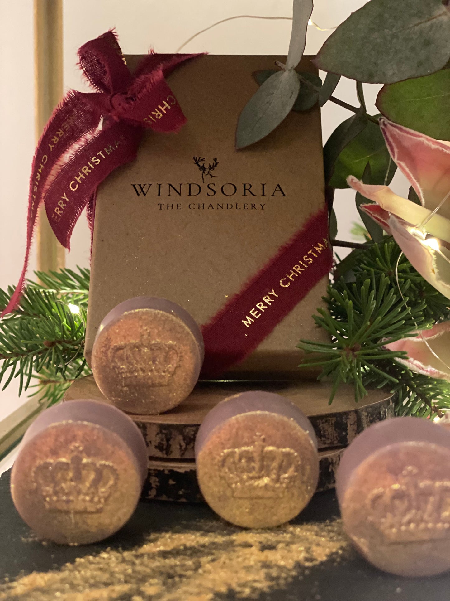 luxury wax melts.royal crown wax melts.gift wax melts.Windsor wax melts.luxury home fragrance.deluxe wax melt collection.wellness wax melts.premium wax melts