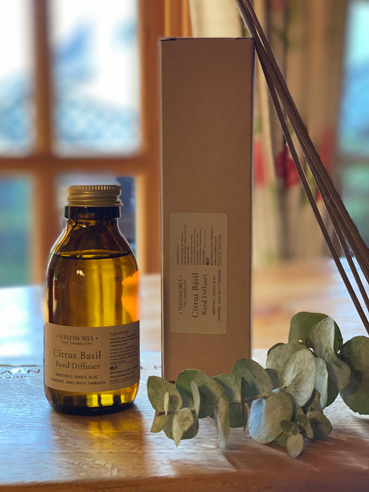 100% pure, highly concentrated for long lasting scents fragrance oils. Fragrance oils for electronic diffusers. All natural fragrance oils. Aromatherapy essential oils. Fragrance oils for diffusers. Diffuser Oils - Long Lasting Scents Fragrance Oil. Candle Making Workshops in Windsor. Gifts from Windsor. Windsor Castle gifts. Easter gifts ideas. Easter gifting. Soy wax tealights. Natural soy wax tealights. Hand Poured Soy Tealights. Candle Making Workshops in Windsor, Berkshire. Candle Making Classes Windso