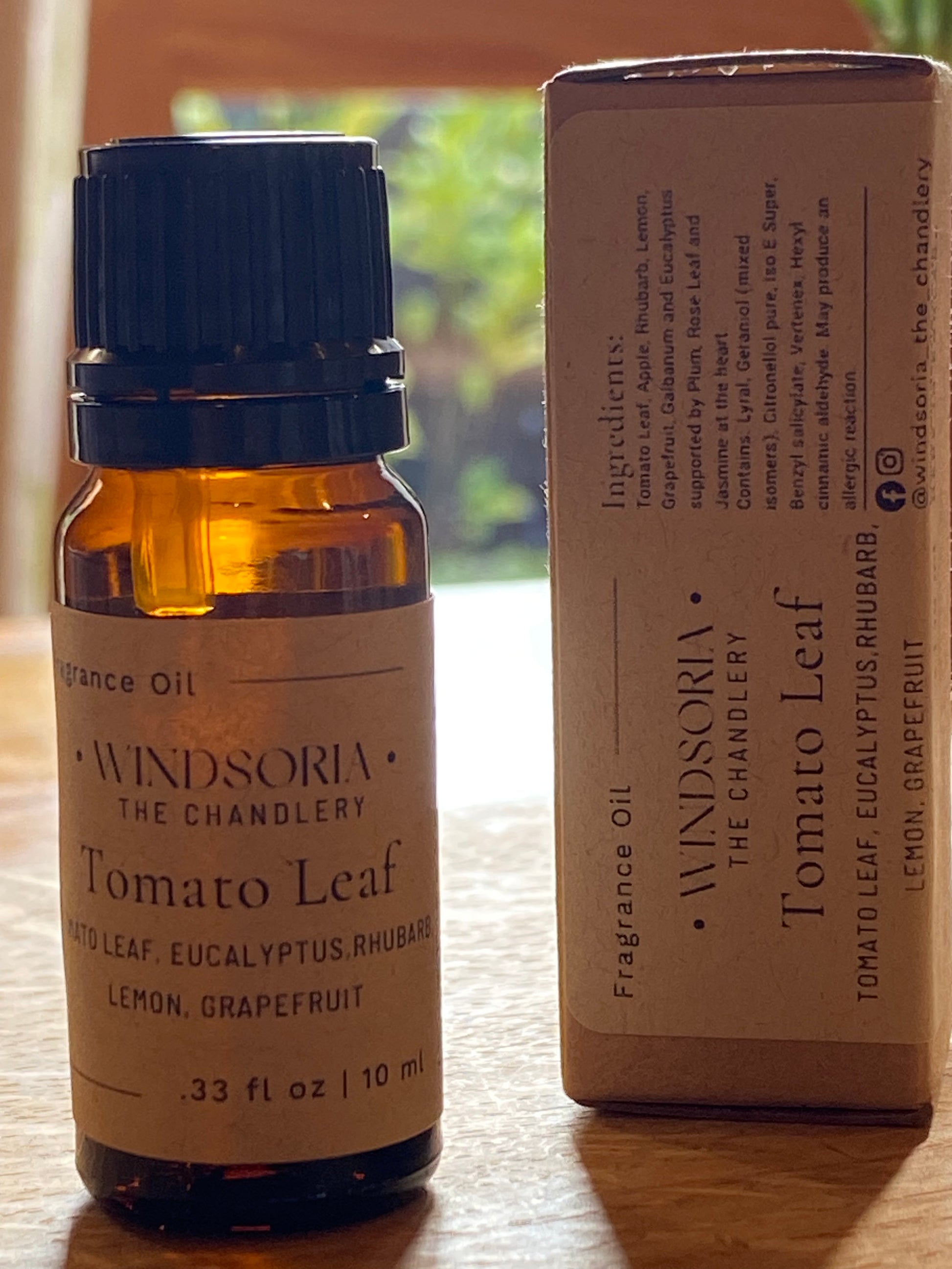 fragrance oils, fragrance oils for diffusers. Luxury fragrance oils for candle and diffuser. 100% pure, highly concentrated for long lasting scents fragrance oils. Fragrance oils for electronic diffusers. All natural fragrance oils. Aromatherapy essential oils. Fragrance oils for diffusers. Diffuser Oils - Long Lasting Scents Fragrance Oil | Soothing. Candle Making Workshops in Windsor. Gifts from Windsor. Windsor Castle gifts. Easter gifts ideas. Easter gifting.