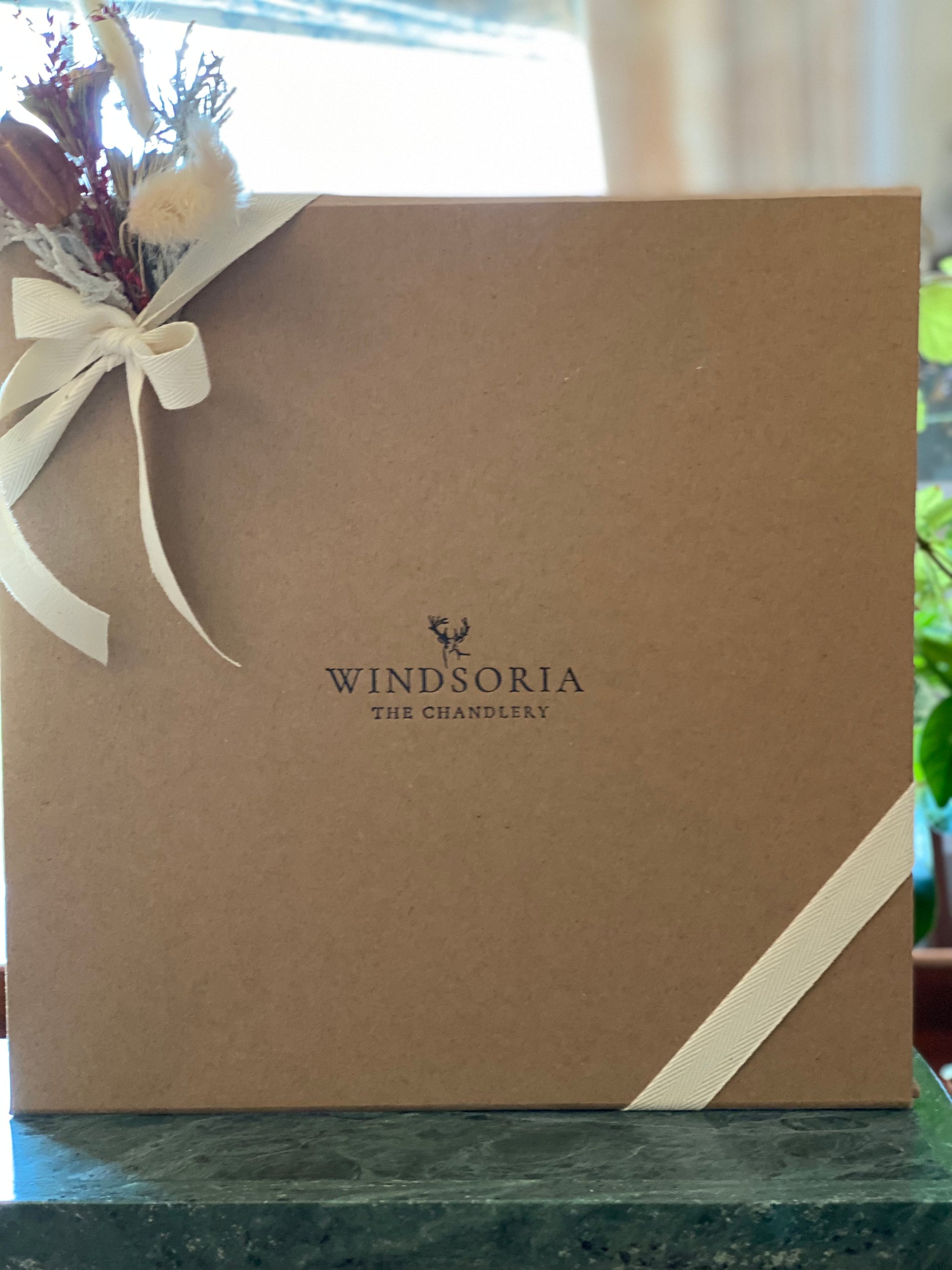 Corporate Gifts Windsor. Corporate candle gifts. Corporate Gifts Windsor. Windsor Candle Making Events. Windsor Candle Crafting Workshops. Best Candle Making Workshops in Windsor. Professional Candle Making Classes Windsor. Luxury Reed Diffusers & Room Diffusers. Essential Oil Reed Diffusers. Long-lasting reed diffusers. Candle Making in Berkshire.