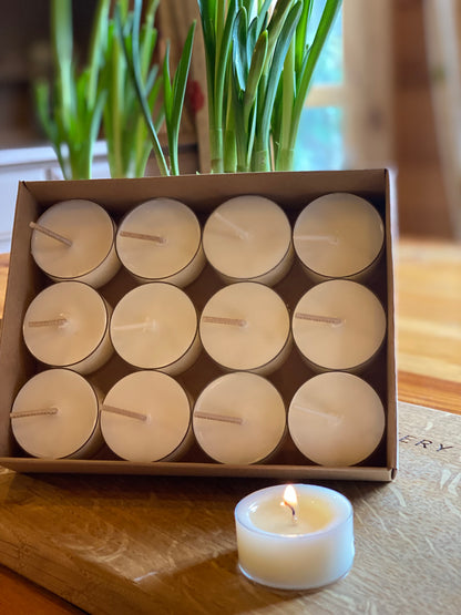 Candle making team building. Home fragrance workshops Windsor, Berkshire. Reed diffuser making workshops. Room spray making workshop