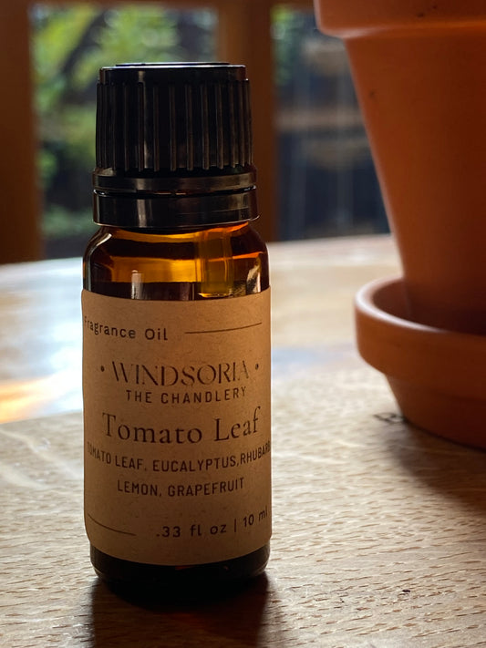 fragrance oils, fragrance oils for diffusers. Luxury fragrance oils for candle and diffuser. 100% pure, highly concentrated for long lasting scents fragrance oils. Fragrance oils for electronic diffusers. All natural fragrance oils. Aromatherapy essential oils. Fragrance oils for diffusers. Diffuser Oils - Long Lasting Scents Fragrance Oil | Soothing. Candle Making Workshops in Windsor. Gifts from Windsor. Windsor Castle gifts. Easter gifts ideas. Easter gifting.