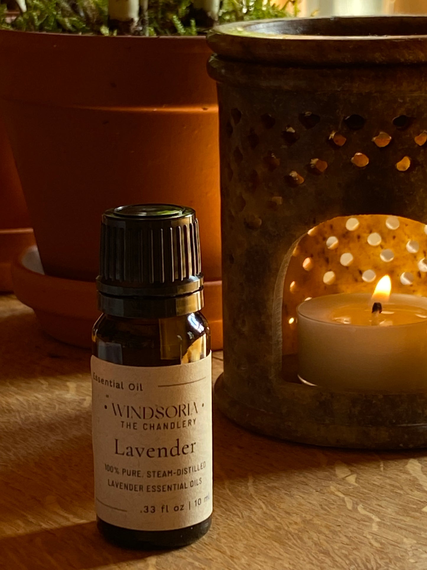 SPA fragrances, meditation candles, relaxation candles, organic candles, fragrance oils, fragrance oils for diffusers. Luxury fragrance oils for candle and diffuser. 100% pure, highly concentrated for long lasting scents fragrance oils. Fragrance oils for electronic diffusers. All natural fragrance oils. Aromatherapy essential oils. Fragrance oils for diffusers. Diffuser Oils - Long Lasting Scents Fragrance Oil | Soothing. Candle Making Workshops in Windsor. Gifts from Windsor. Windsor Castle gifts. Easter 